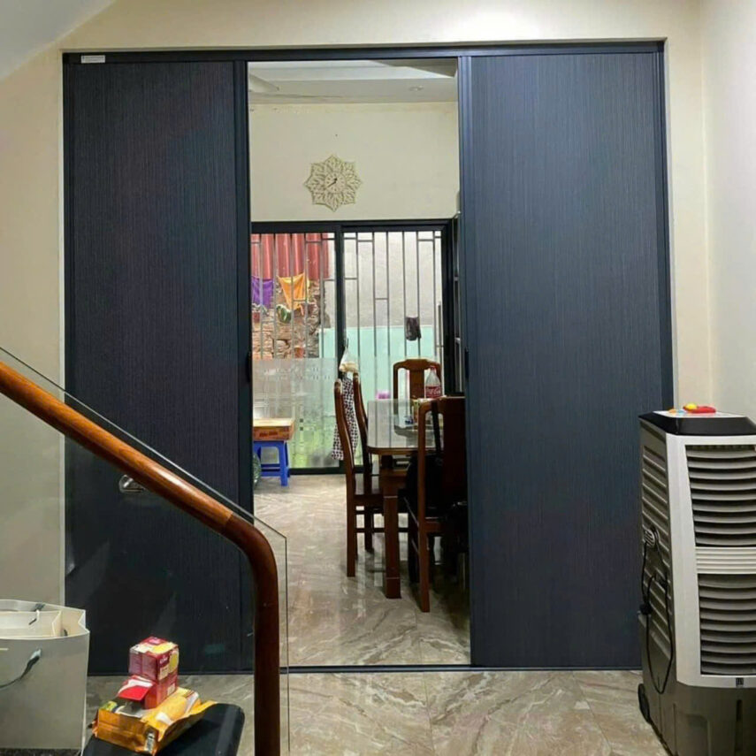 VÁCH NGĂN TỔ ONG TẠI TRẢNG BÀNG