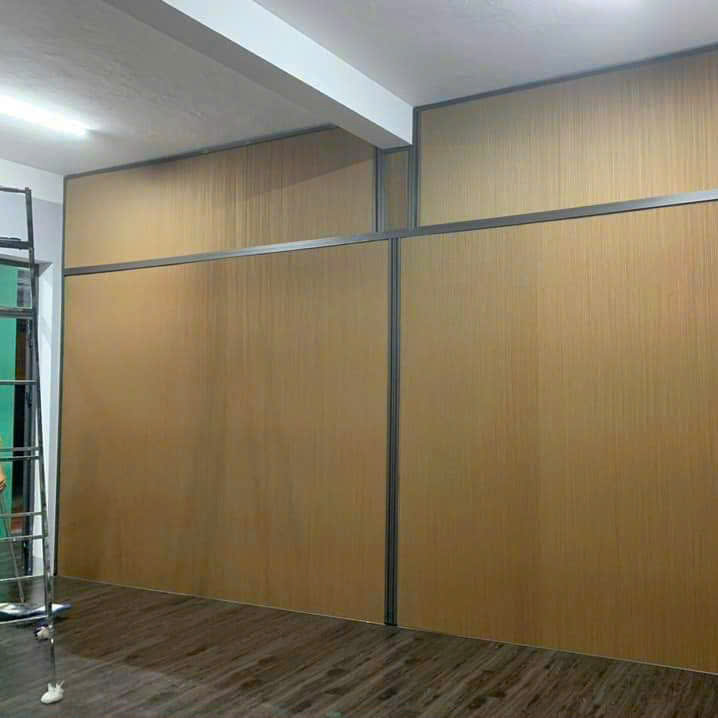 LẮP ĐẶT VÁCH NGĂN TỔ ONG TẠI TÂN PHÚ ĐÔNG