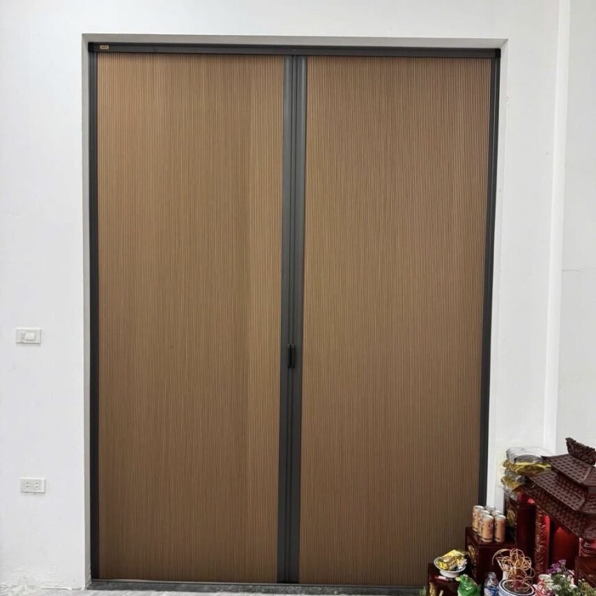 VÁCH NGĂN TỔ ONG TẠI CẦN GIUỘC