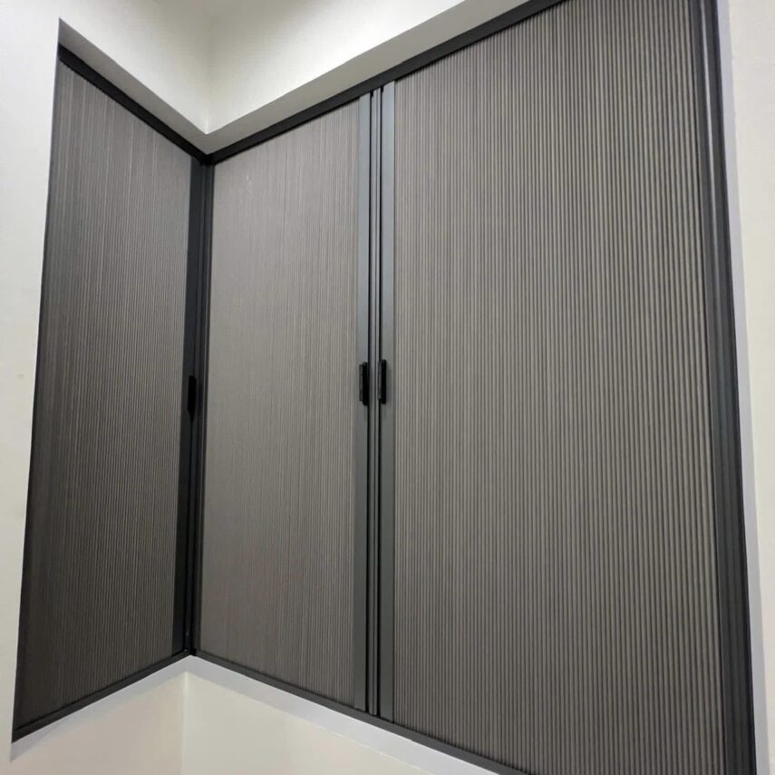 LẮP ĐẶT VÁCH NGĂN TỔ ONG TẠI CẨM MỸ