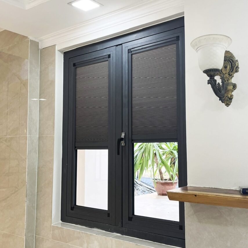LỢI ÍCH RÈM CỬA TỔ ONG