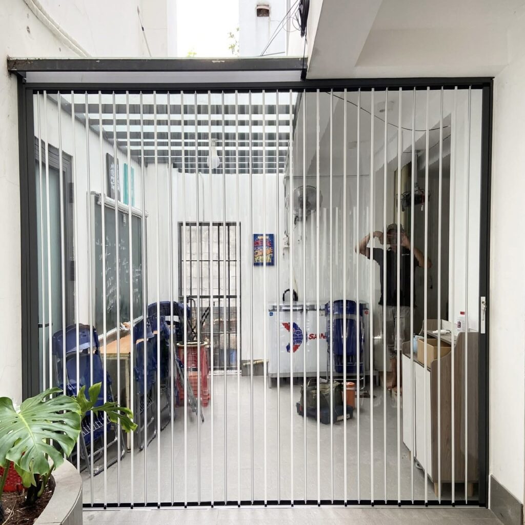 CỬA XẾP LÁ NHỰA TẠI TRẢNG BOM