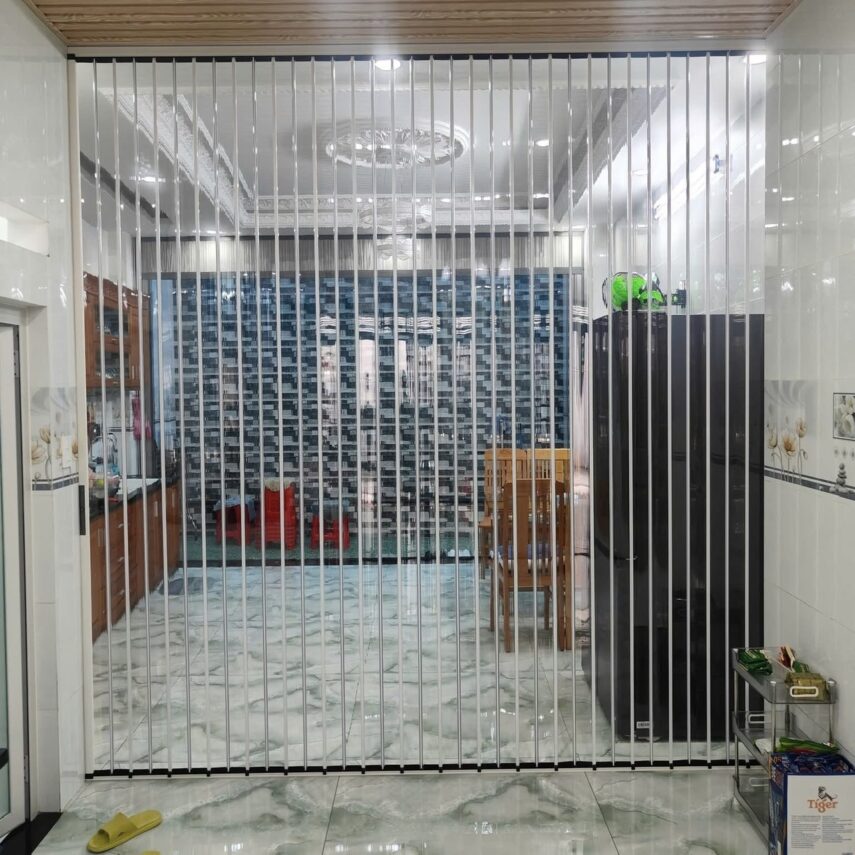 CỬA XẾP LÁ NHỰA TẠI NHƠN TRẠCH