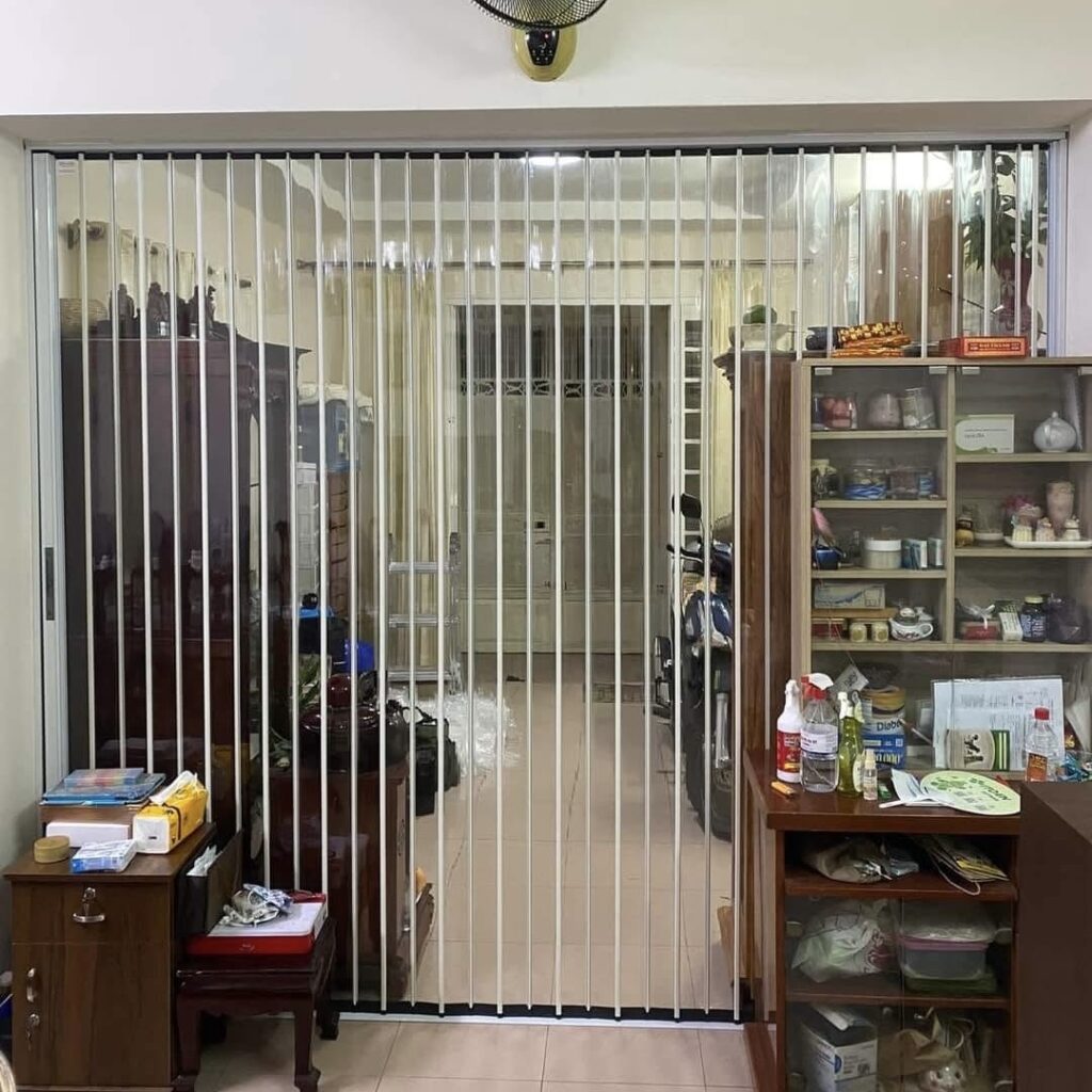 CỬA XẾP LÁ NHỰA TẠI BIÊN HÒA