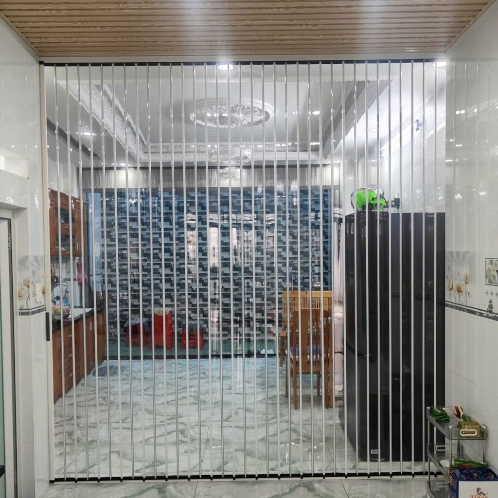 CỬA XẾP LÁ NHỰA TẠI THUẬN AN