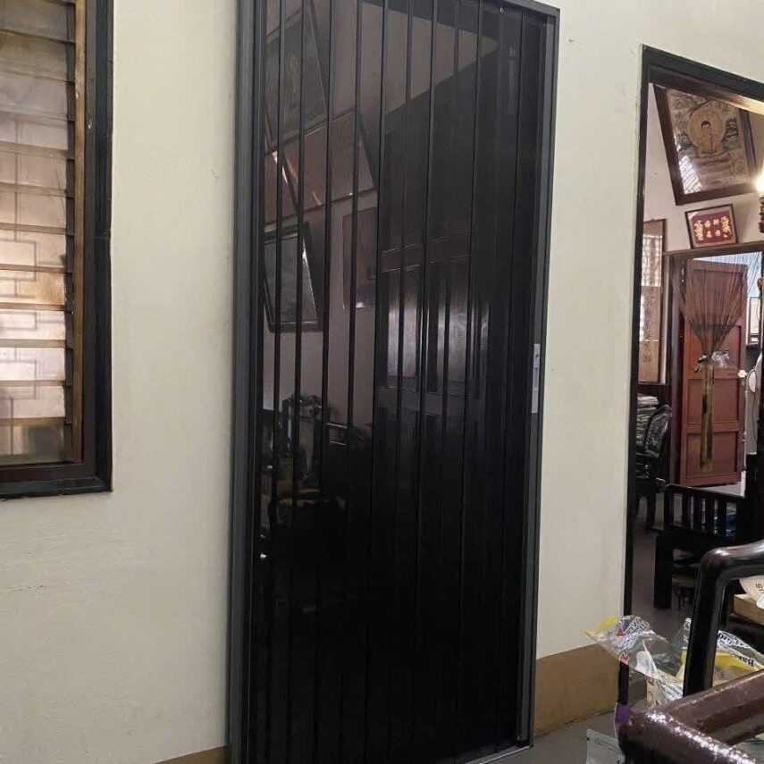 CỬA XẾP LÁ NHỰA TẠI THỦ DẦU MỘT