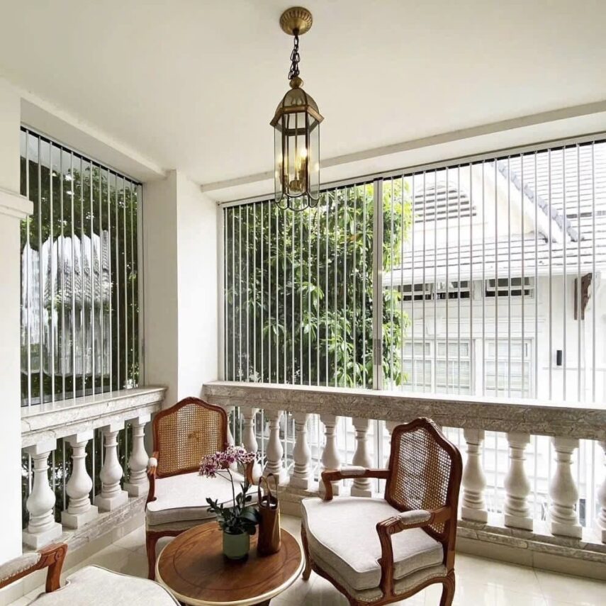 CỬA XẾP LÁ NHỰA TẠI LONG BIÊN